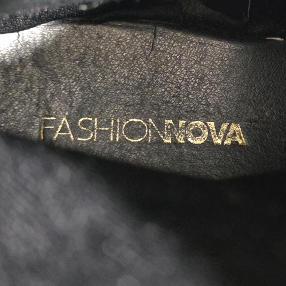 Fashion Nova Nights Like This Chain Booties Black Size 11 - Picture 12 of 15